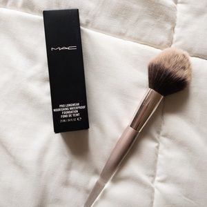 BRAND NEW MAC COSMETICS WATERPROOF FOUNDATION